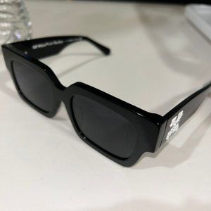 Glases Off-White Virgil Black